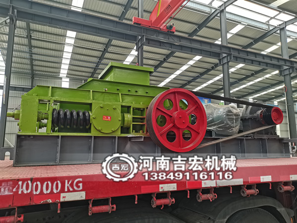 如何將10公分生石灰高效破碎成均勻顆粒？雙齒輥破碎機是關鍵！